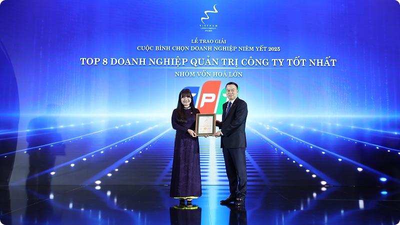 FPT ranked among the Top 8 large-cap companies with the best corporate governance quality in Vietnam.